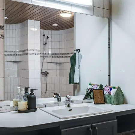 Villa Uuttu *